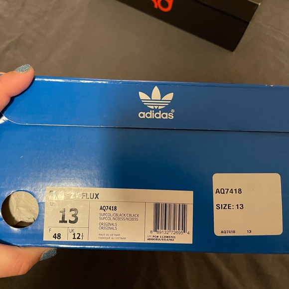 Adidas ZX Flux Sneakers Like New! - Picture 2 of 4
